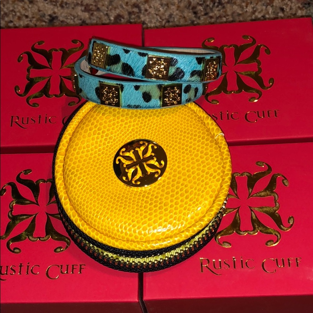 Rustic Cuff Leopard Double Meaghan set
